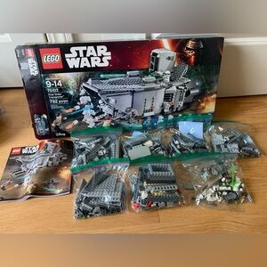 LEGO Star Wars First Order Transporter (75103)